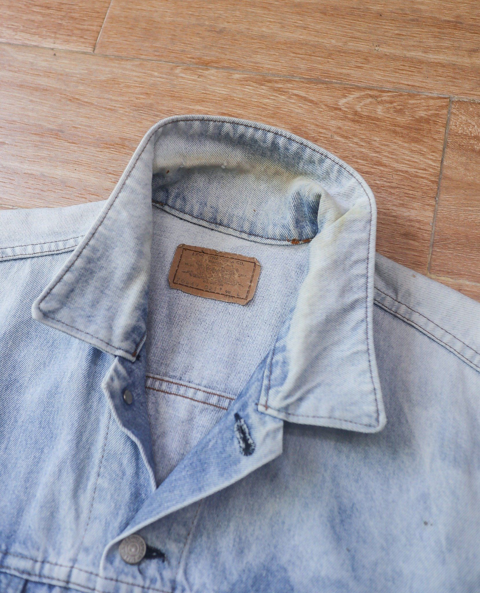  07.03.24 - VTG DENIM VEST JACKET - LEVI'S 90s 