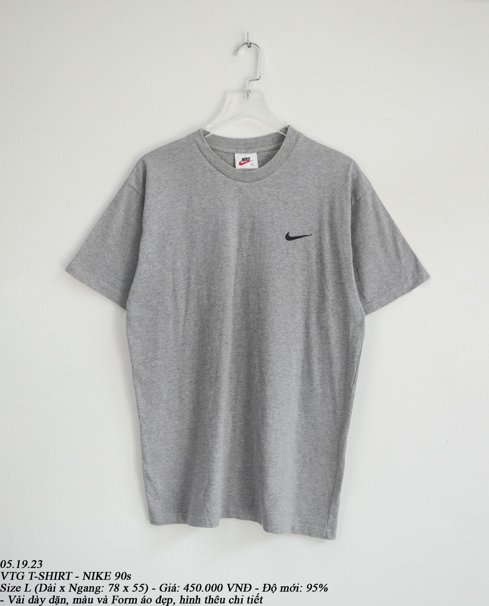  05.19.23 - VTG T-SHIRT - NIKE 90s 