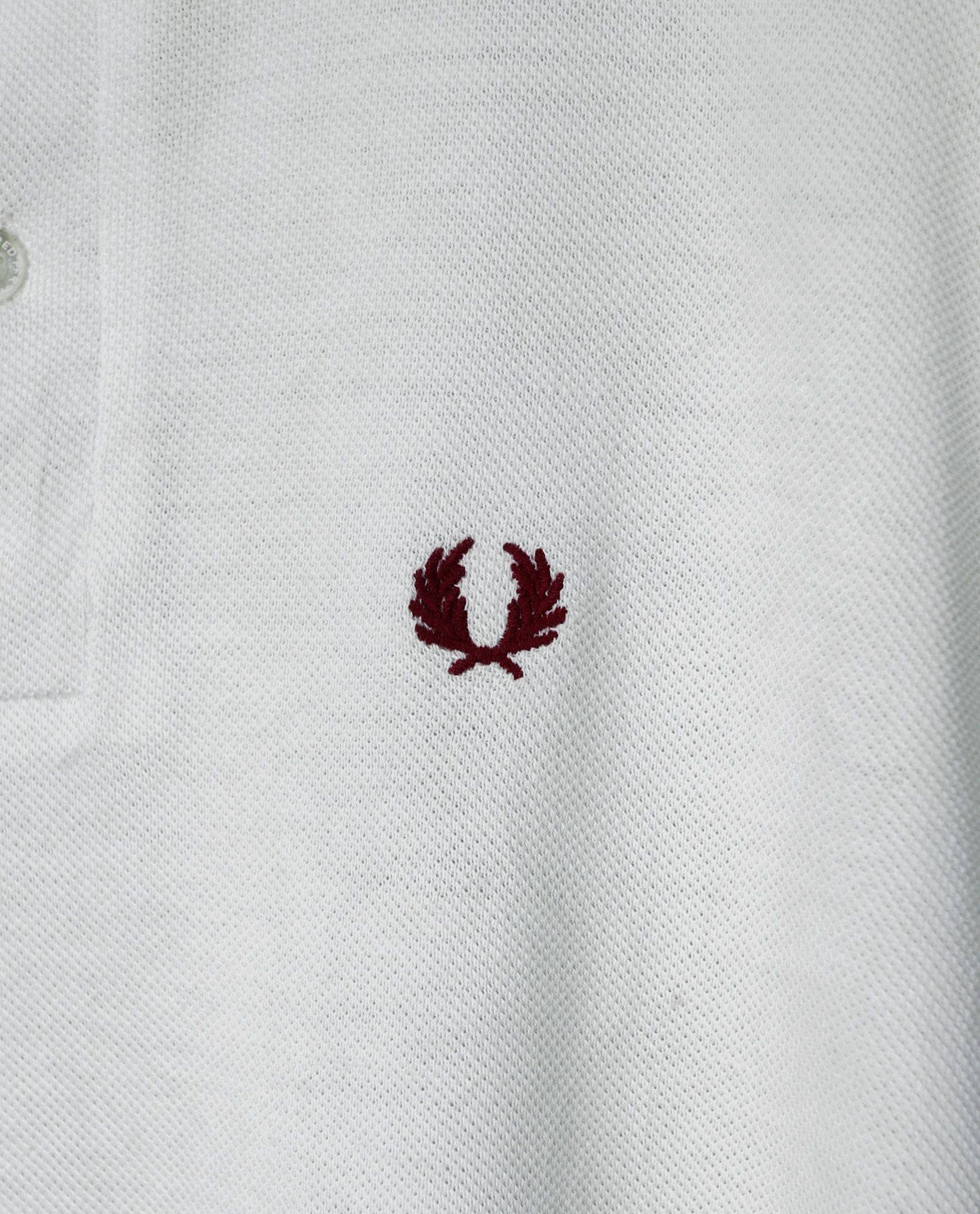  05.21.23 - VTG POLO SHIRT - PRED PERRY 