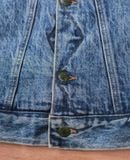  07.10.24 - VTG CROPPED BOXY DENIM JACKET - EVERBLUE 90s 