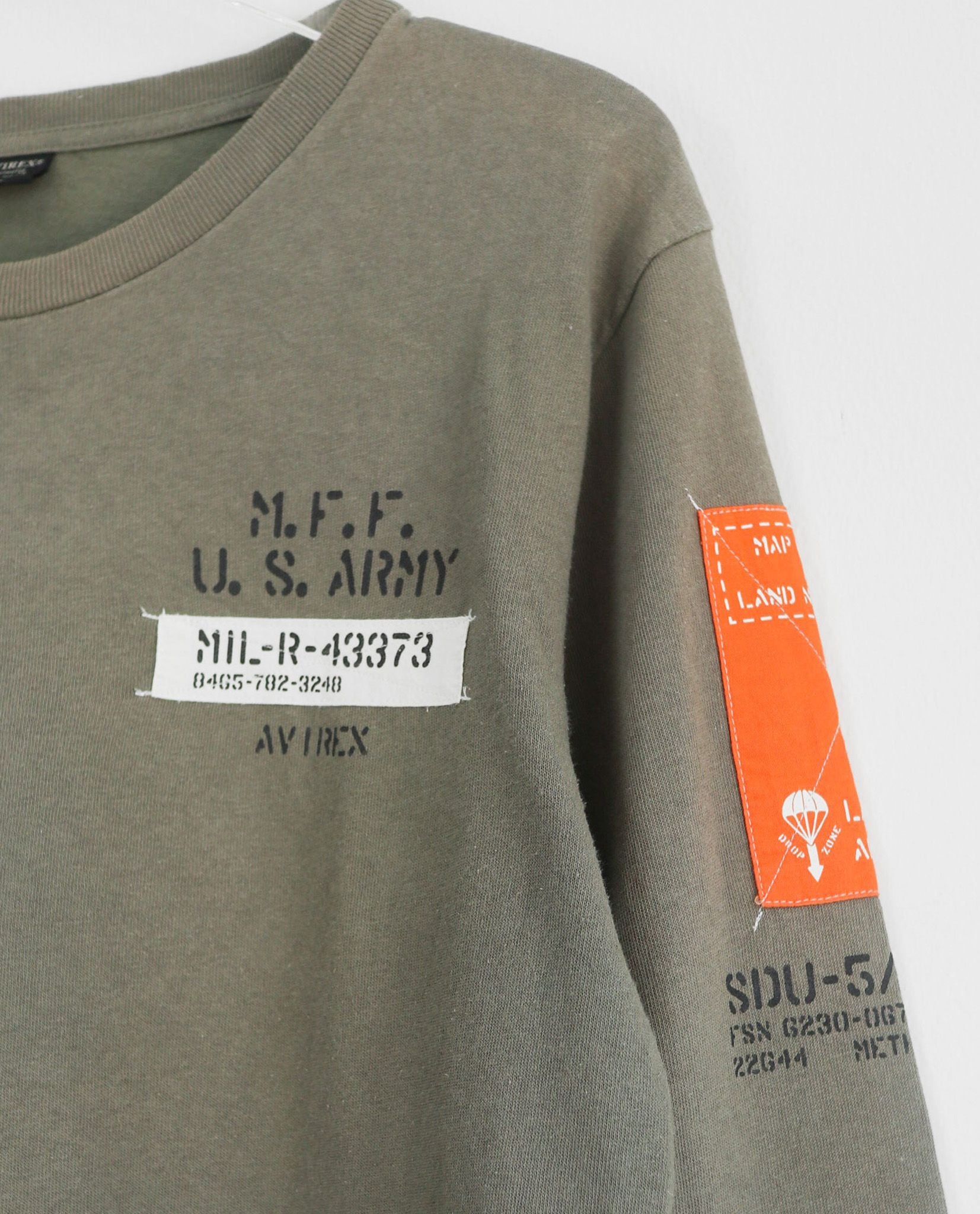  05.19.23 - VTG LONGSLEEVE SHIRT - AVIREX 