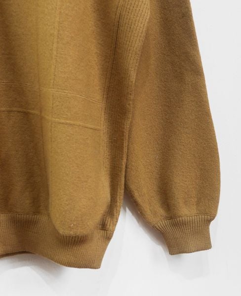  01.04.24 - VTG KNIT SWEATSHIRT - ARNOLD PALMER 
