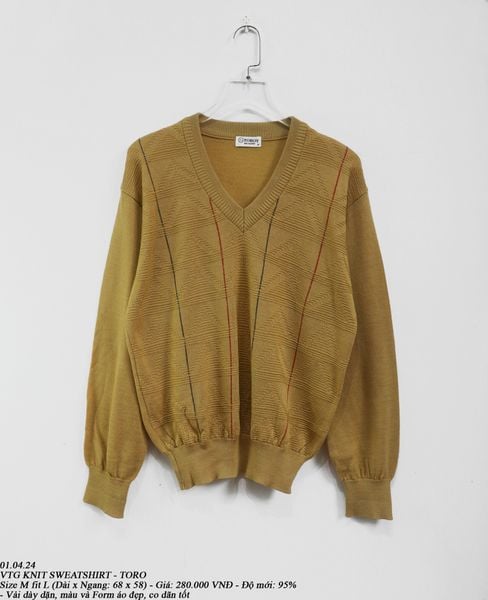  01.04.24 - VTG KNIT SWEATSHIRT - TORO 