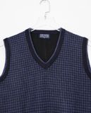  10.20.22 - VTG KNIT VEST - TASK MASTER CLUB 