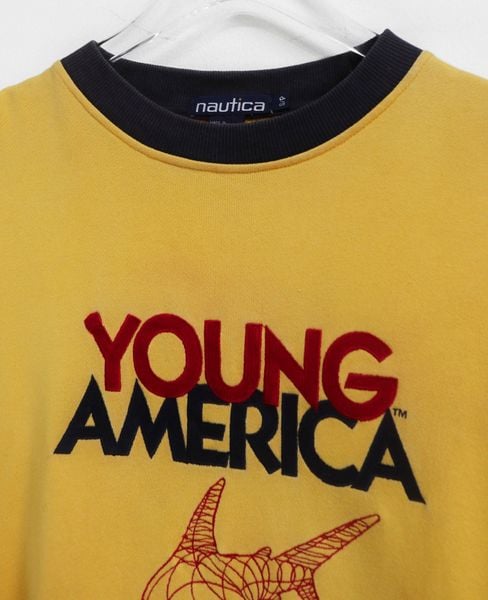  12.29.23 - VTG SWEATSHIRT - NAUTICA 