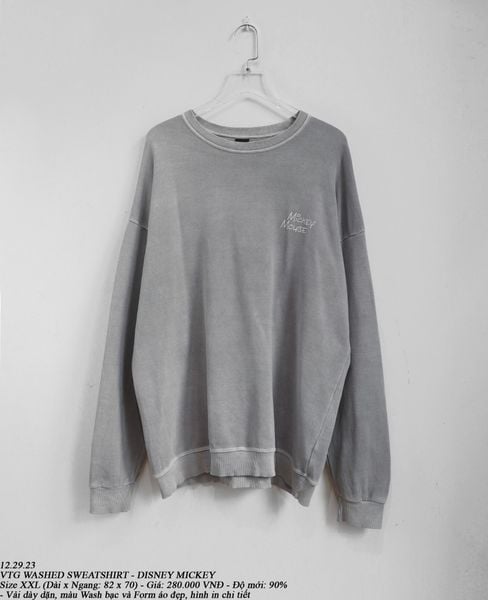  12.29.23 - VTG SWEATSHIRT - DISNEY MICKEY 