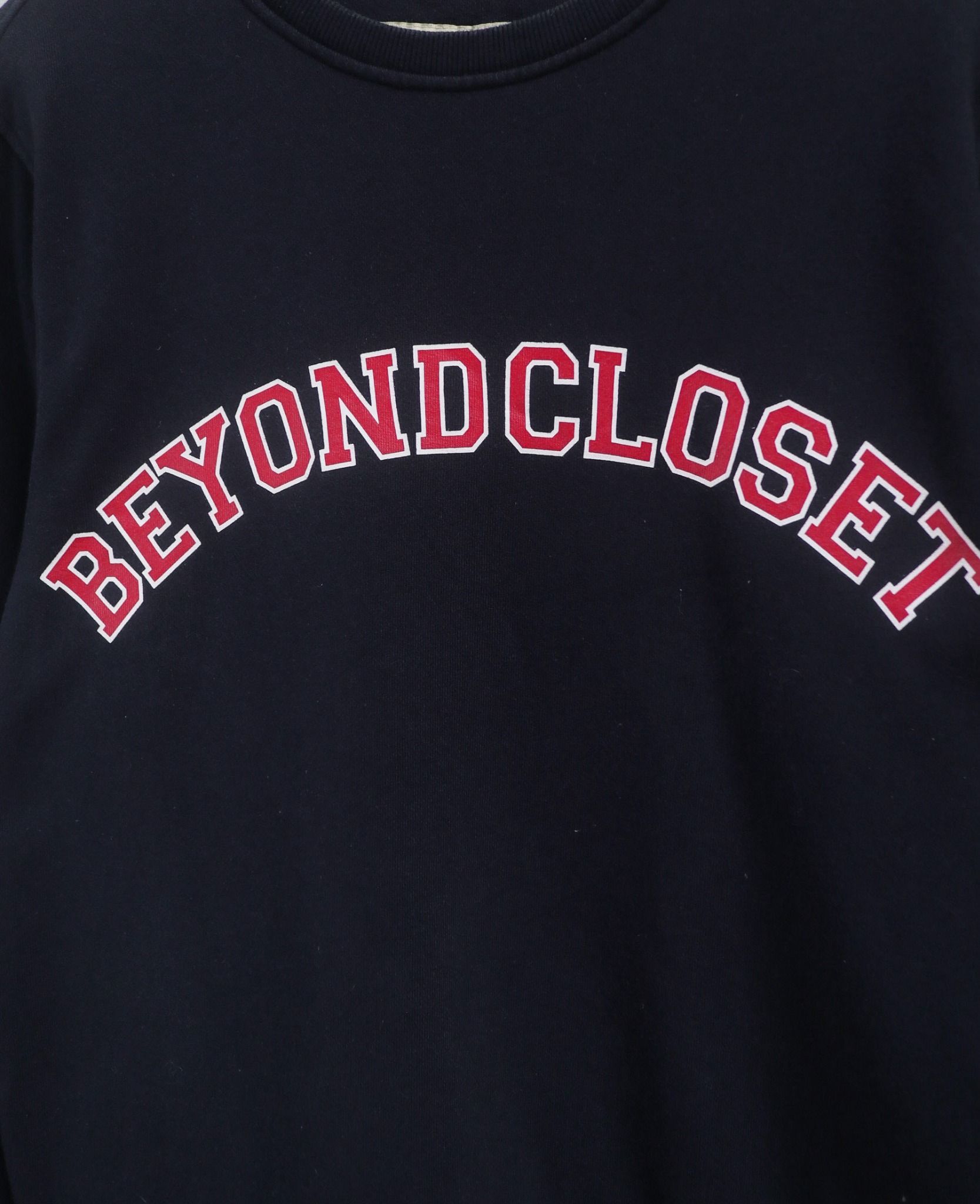  12.29.23 - VTG SWEATSHIRT - BEYOND CLOSET 