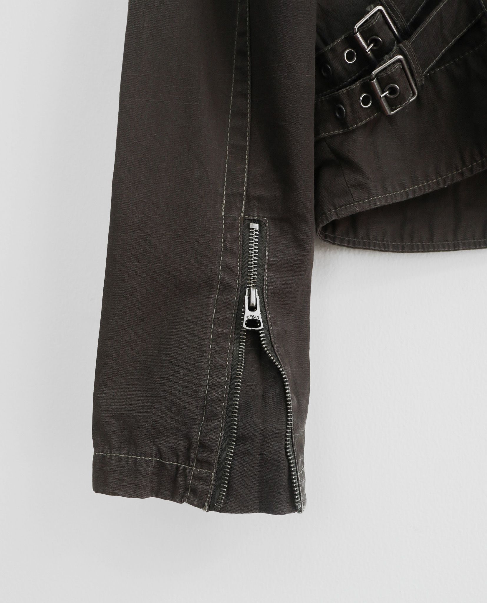  06.07.23 - VTG DENIM CROPPED BIKER JACKET - CRUX 
