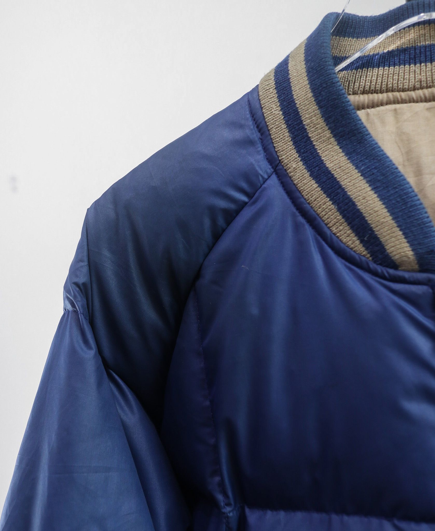  02.29.24 - VTG REVERSIBLE PUFFER BASEBALL JACKET - WRANGLER 90s 