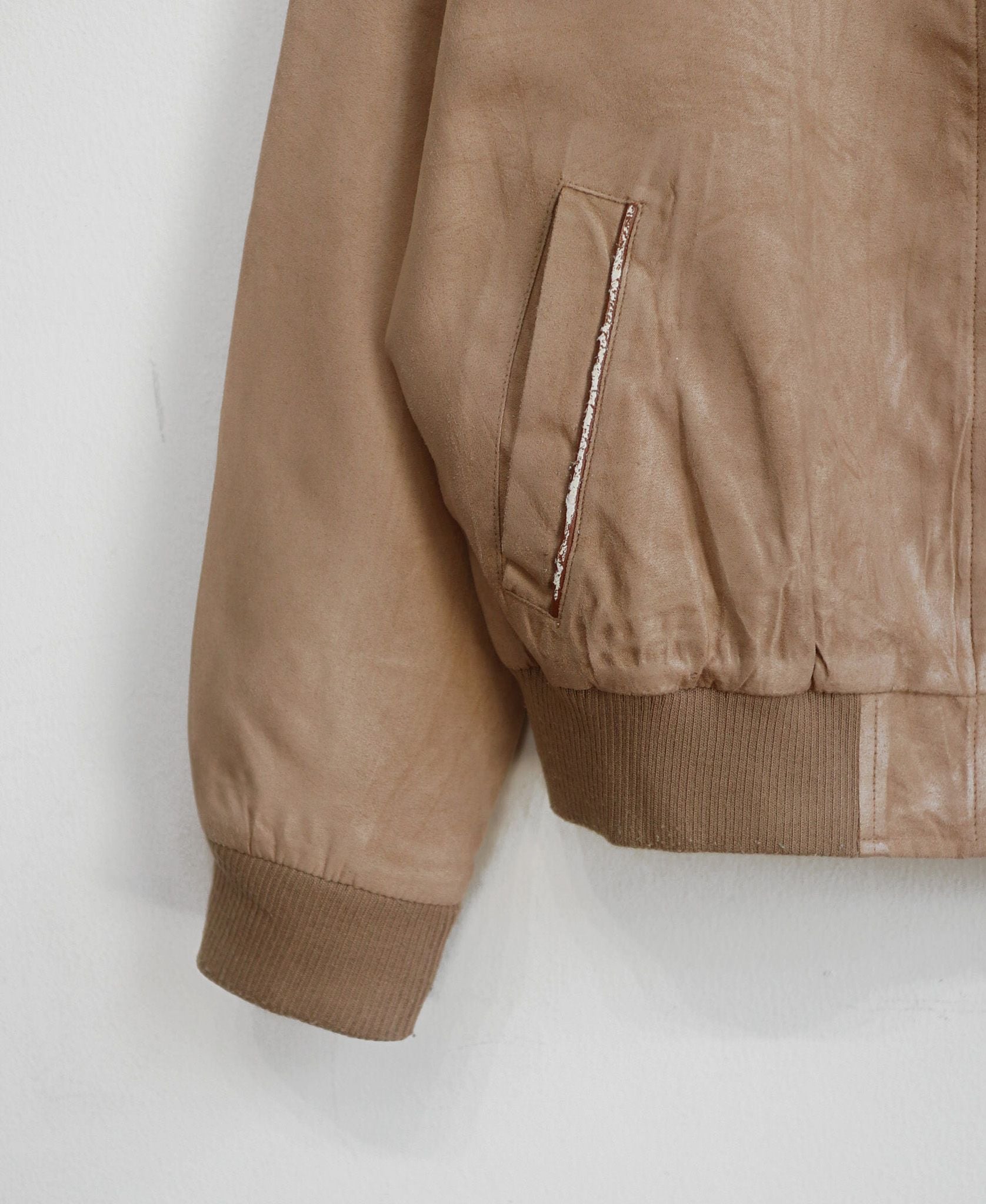  11.19.23 - VTG CROPPED SUEDE BOMBER JACKET - L'ESPOIR 