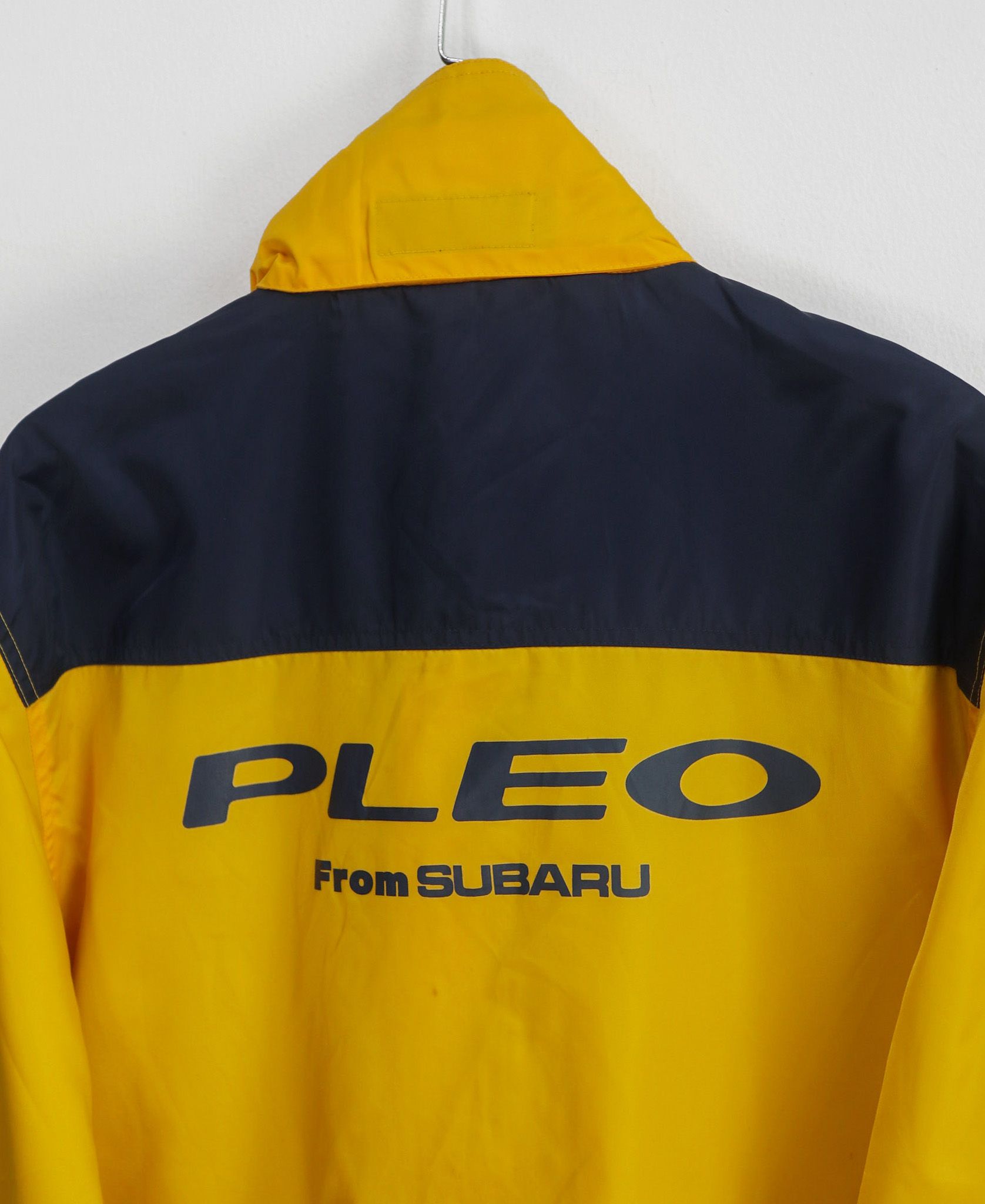  11.19.23 - VTG WINDBREAKER JACKET - PLEO 