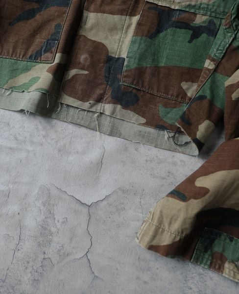  01.15.24 - VTG CROPPED MILITARY SHIRT JACKET 