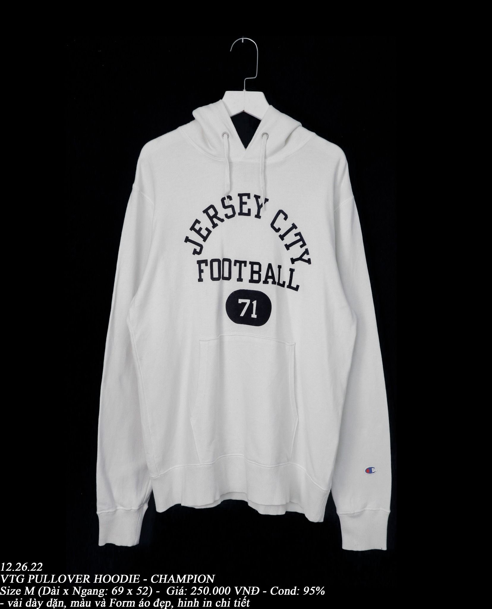 12.26.22 - VTG PULLOVER HOODIE - CHAMPION 