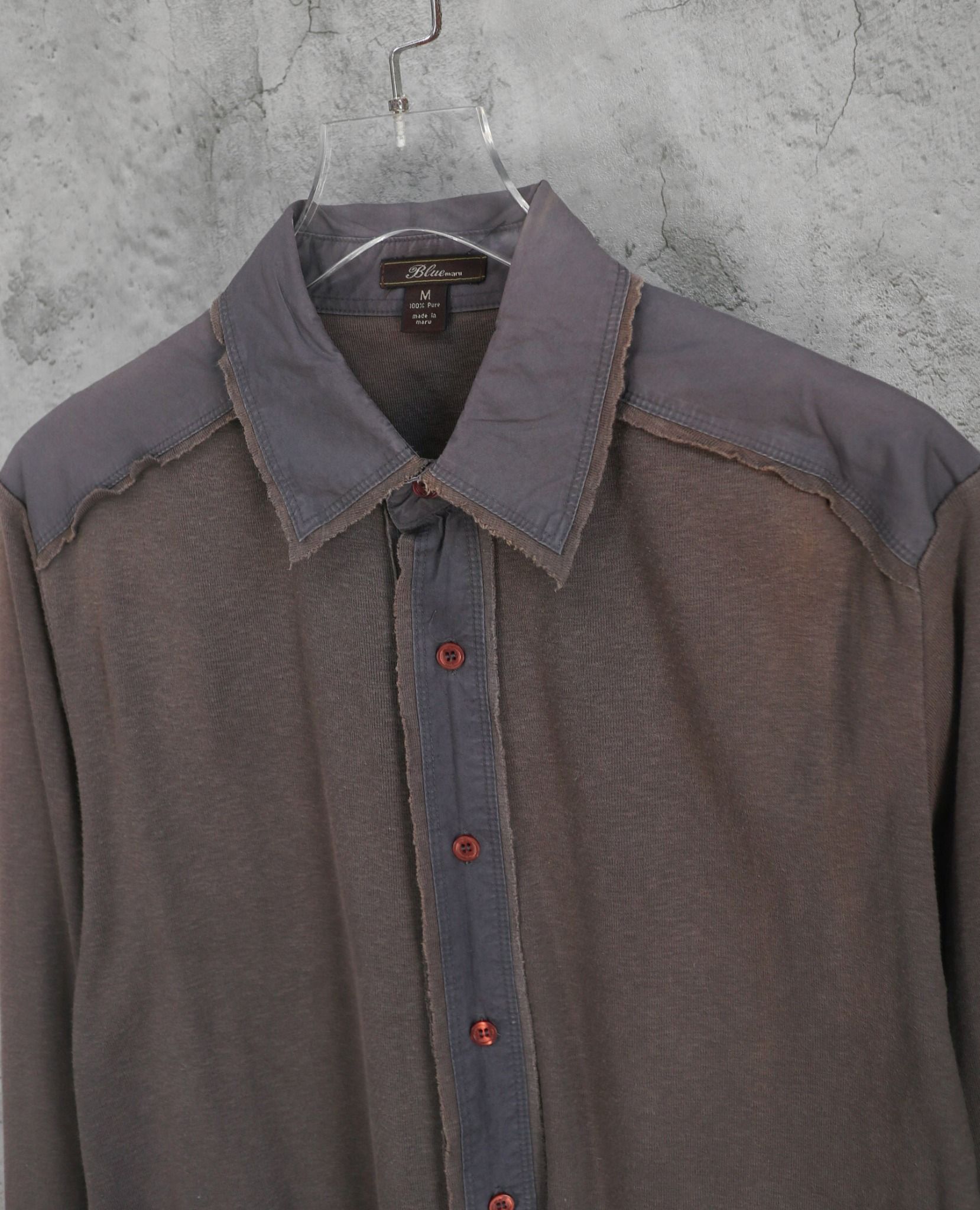  08.18.23 - VTG BUTTON UP SHIRT - BLUE MARU 