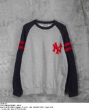  10.08.23 - VTG SWEATSHIRT - MLB 