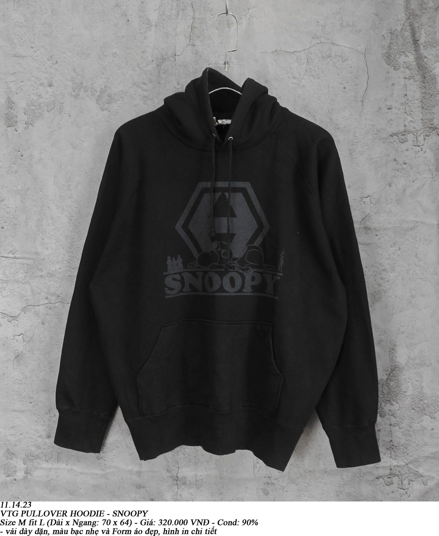 11.14.23 - VTG PULLOVER  HOODIE - SNOOPY 