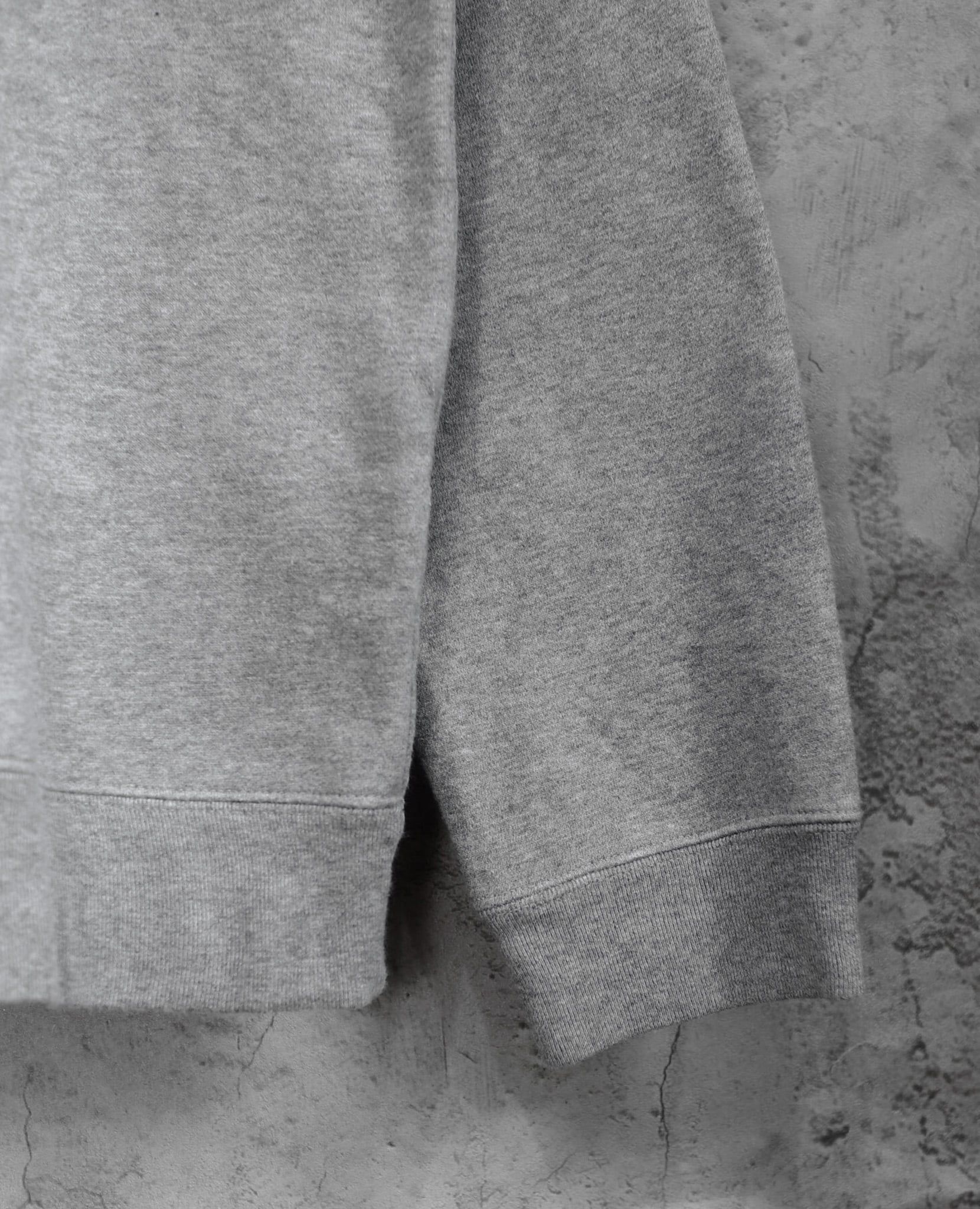  10.08.23 - VTG SWEATSHIRT - AVIREX 