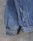  10.03.23 - VTG DENIM JACKET - HEART & HEART 