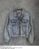  10.12.23 - VTG CROPPED DENIM JACKET 