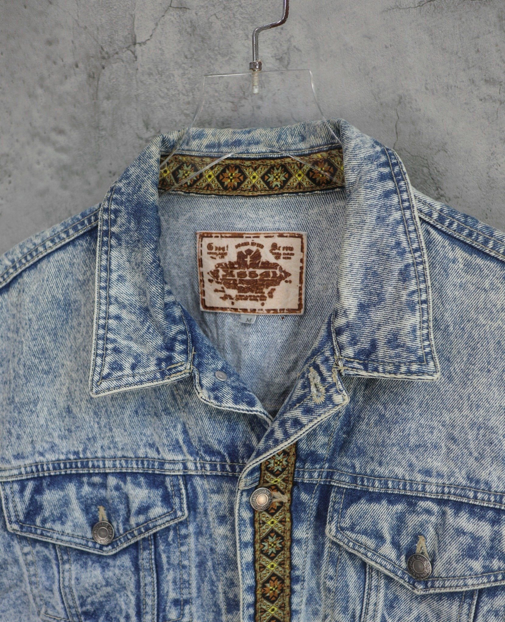  10.12.23 - VTG CROPPED DENIM JACKET 