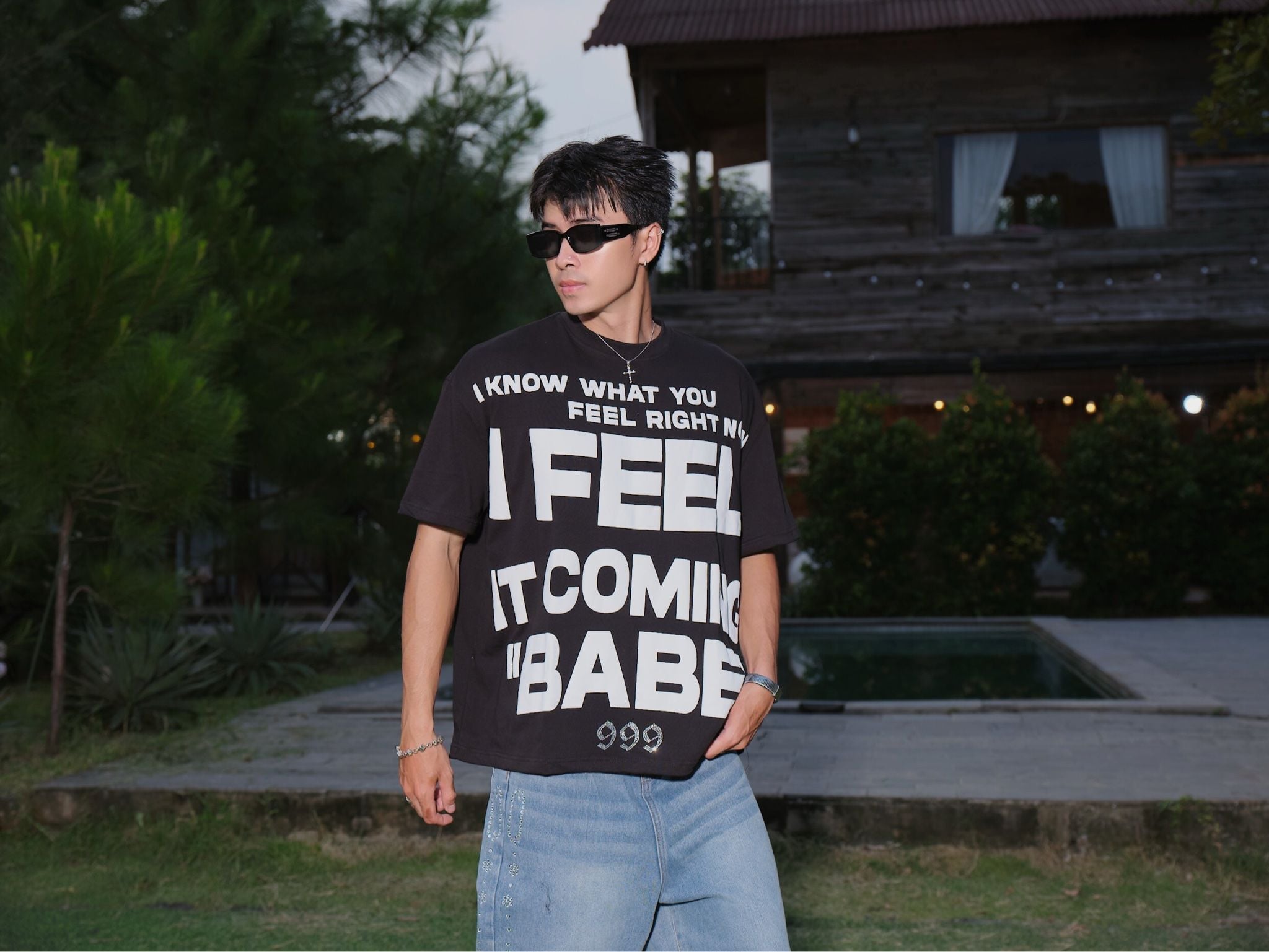  I KNOW WHAT U FEEL T-SHIRT / BLACK 