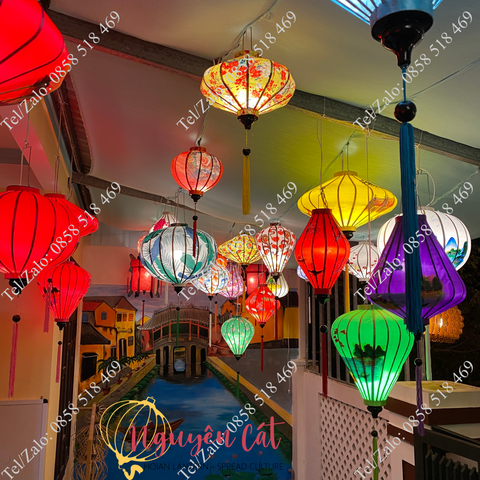 (Miễn phí vận chuyển) Combo đèn lồng vải phi họa tiết - 25 đèn lồng trang trí quán cà phê 