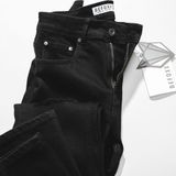  Quần Jean DEFOXX Rách Gối Slimfit 