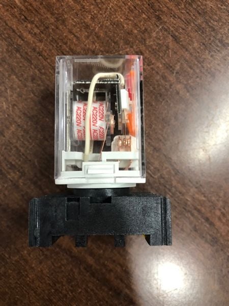 Linh kiện - Rơ le trung gian NNC70B-2Z (Malaysia)