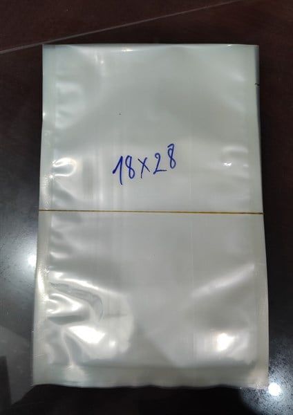 Túi hút chân không (loại túi trơn) 18*28cm