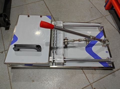 Máy xiên thịt xập tay - 8 khe