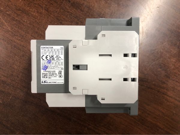 Khởi động từ MC-50A-220V LS