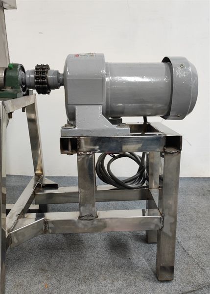 Máy trộn ngang Quang Trung QT-MTN-400