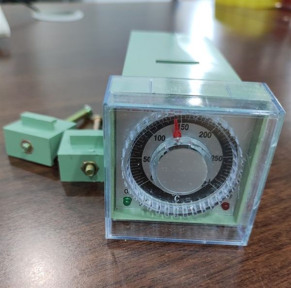 Đồng hồ máy hàn túi liên tục FRM980