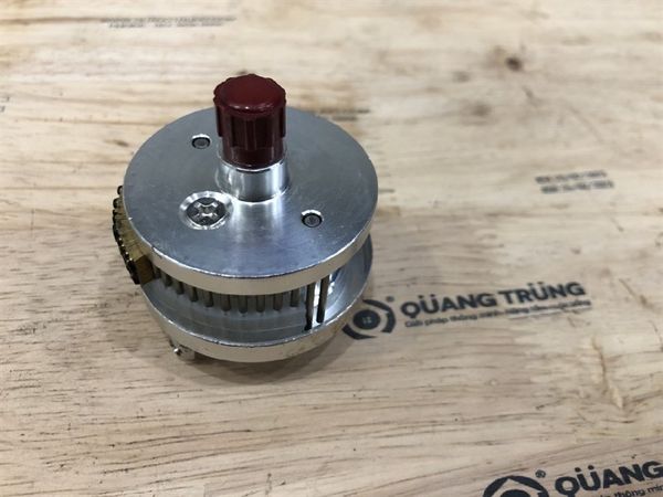 Con lăn gài số máy hàn liên tục FRM-980