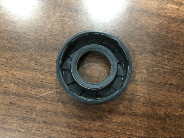 Linh kiện - Phớt chống nước TC 20-40-10