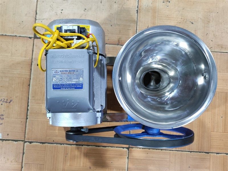 Máy xay đùn 12 inox 1.1KW