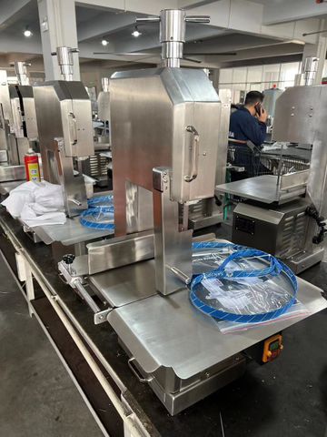 Máy cưa xương F300A - 1.5KW