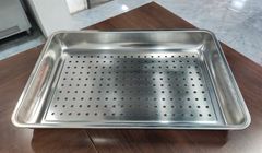 Khay lỗ inox 304 dùng cho tủ nấu cơm, KT 40x60x7cm (khay sâu, nấu 4kg/mẻ)