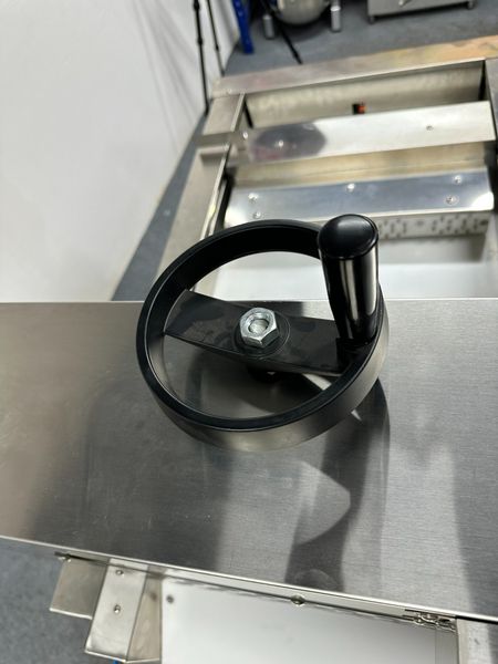 Máy thái thịt 4 khe QP-4