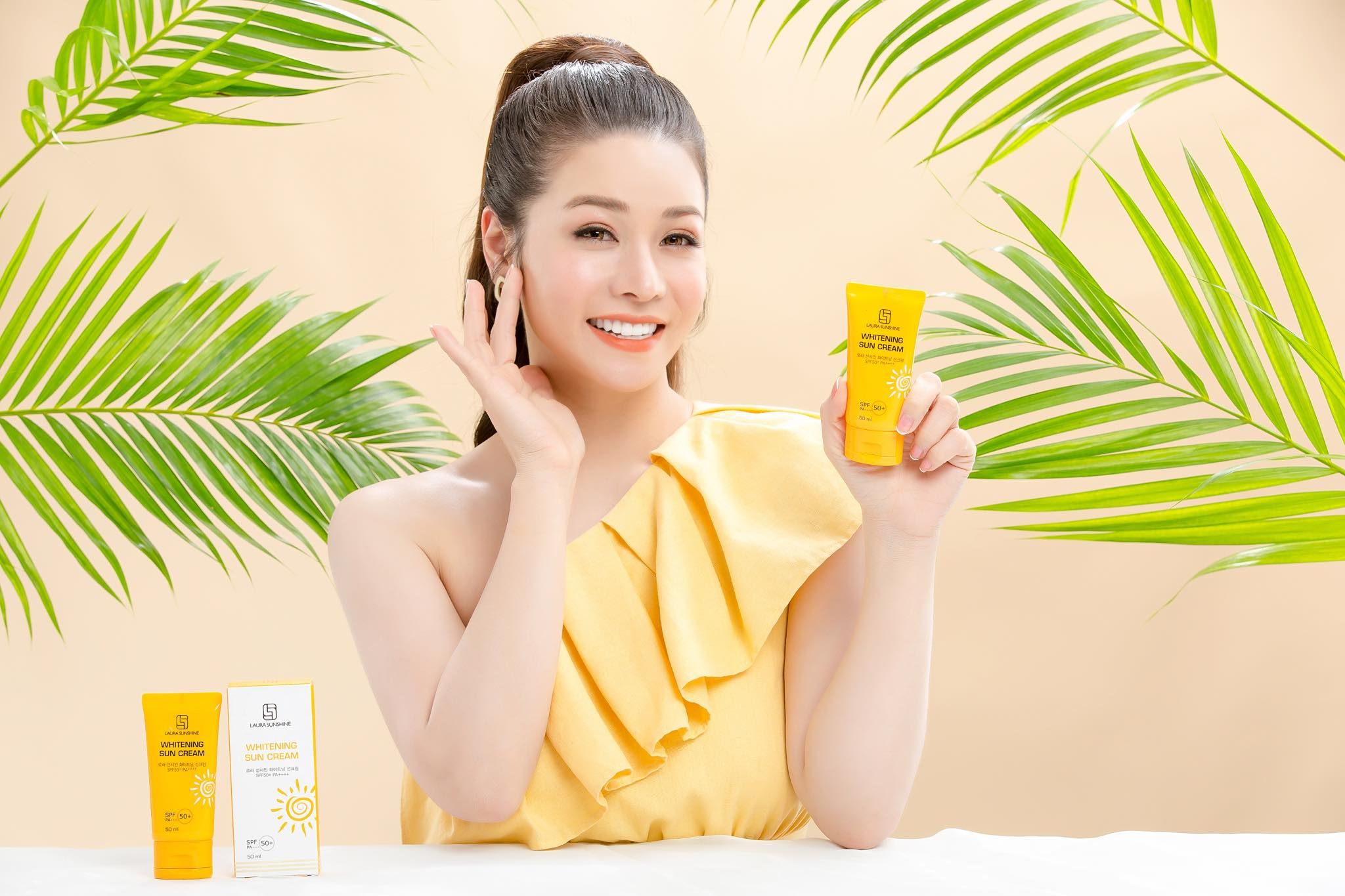  Kem chống nắng mặt 50ml Sun Cream Laura Sunshine Nhật Kim Anh 