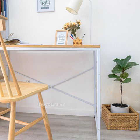 Neuly Table