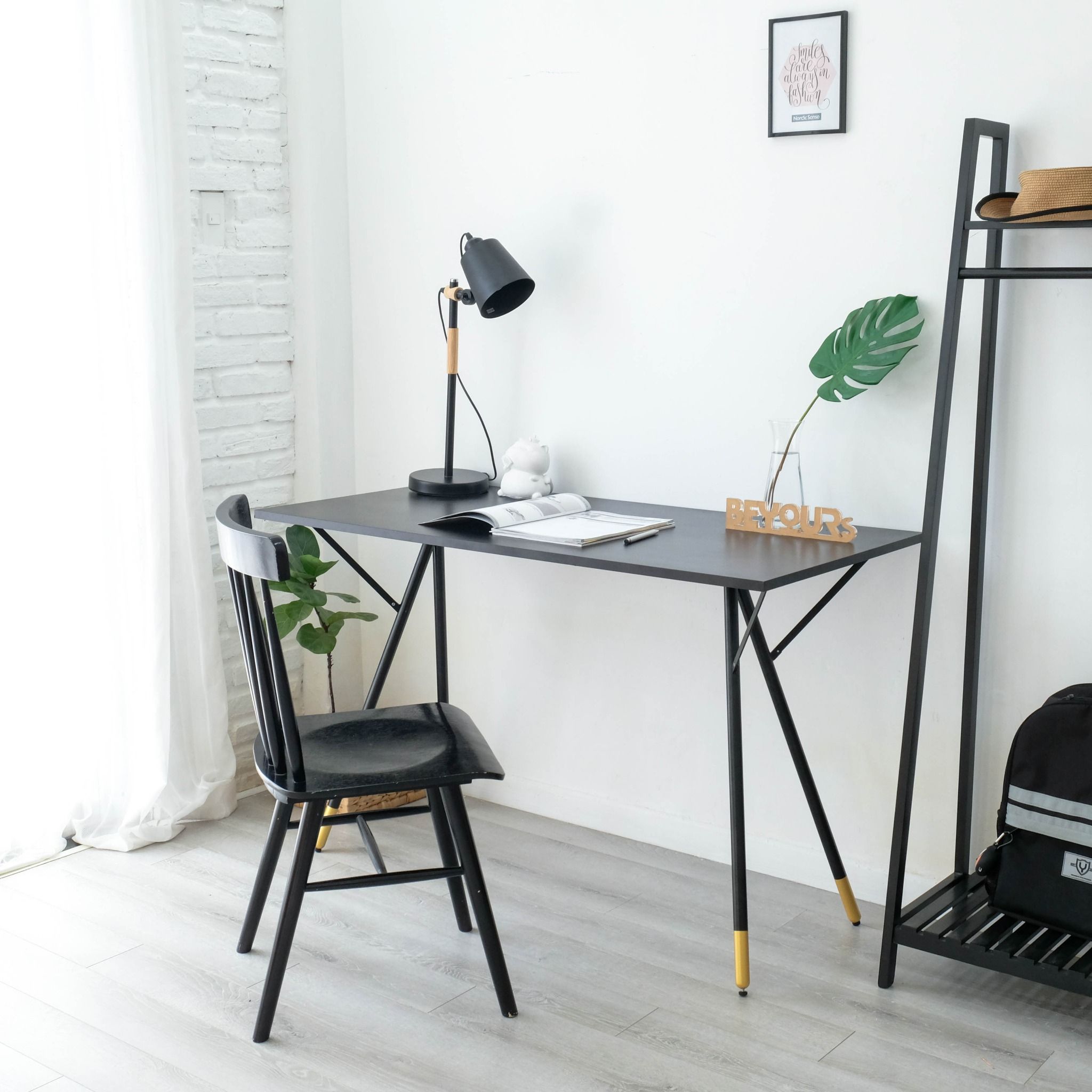 BÀN LÀM VIỆC BEYOURs SIMPLE TABLE BLACK