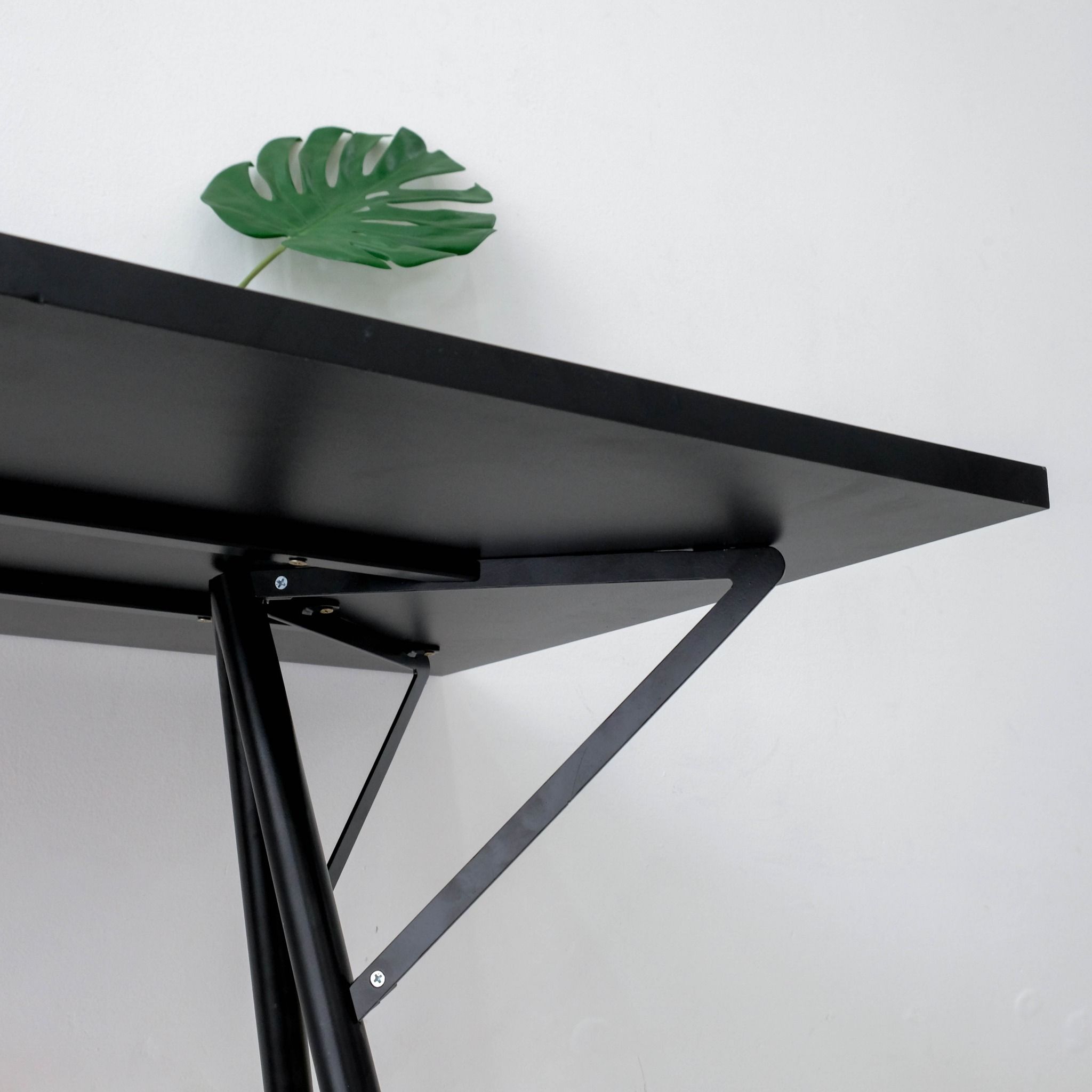 BÀN LÀM VIỆC BEYOURs SIMPLE TABLE BLACK