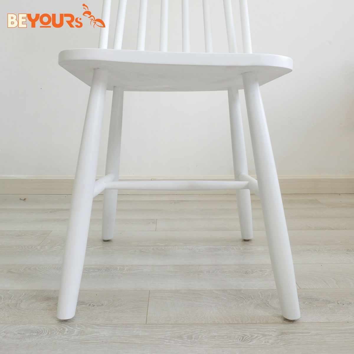 [THANH LÝ] GHẾ TUCKER CHAIR WHITE