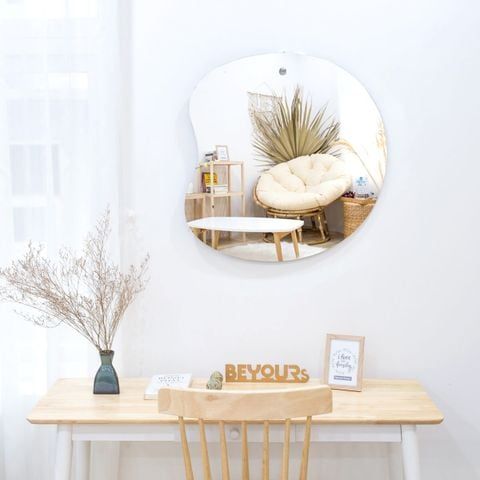 Pini Mirror