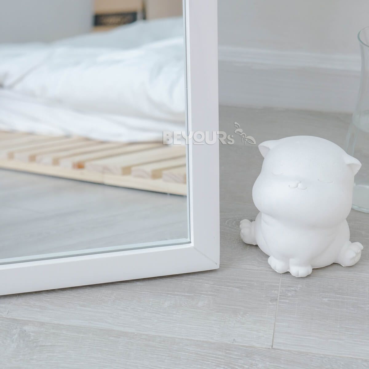 GƯƠNG ĐỨNG SOI TOÀN THÂN TRANG ĐIỂM KHUNG GỖ CÓ CHÂN GẬP A MIRROR WHITE