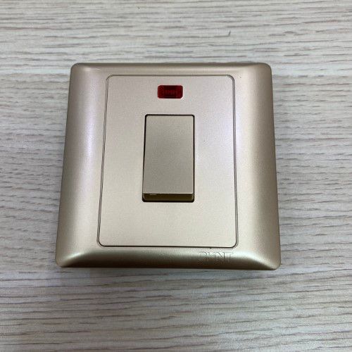 Công tắc 2 cực 32A 250V vàng