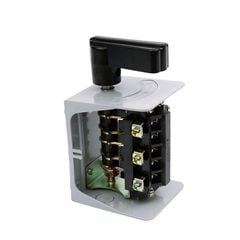Chuyển mạch nguồn HY2 3 pha 8A