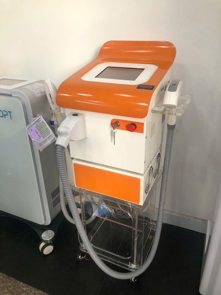 Máy Nd yad tatoo remove  Sipania SPCUE 1010