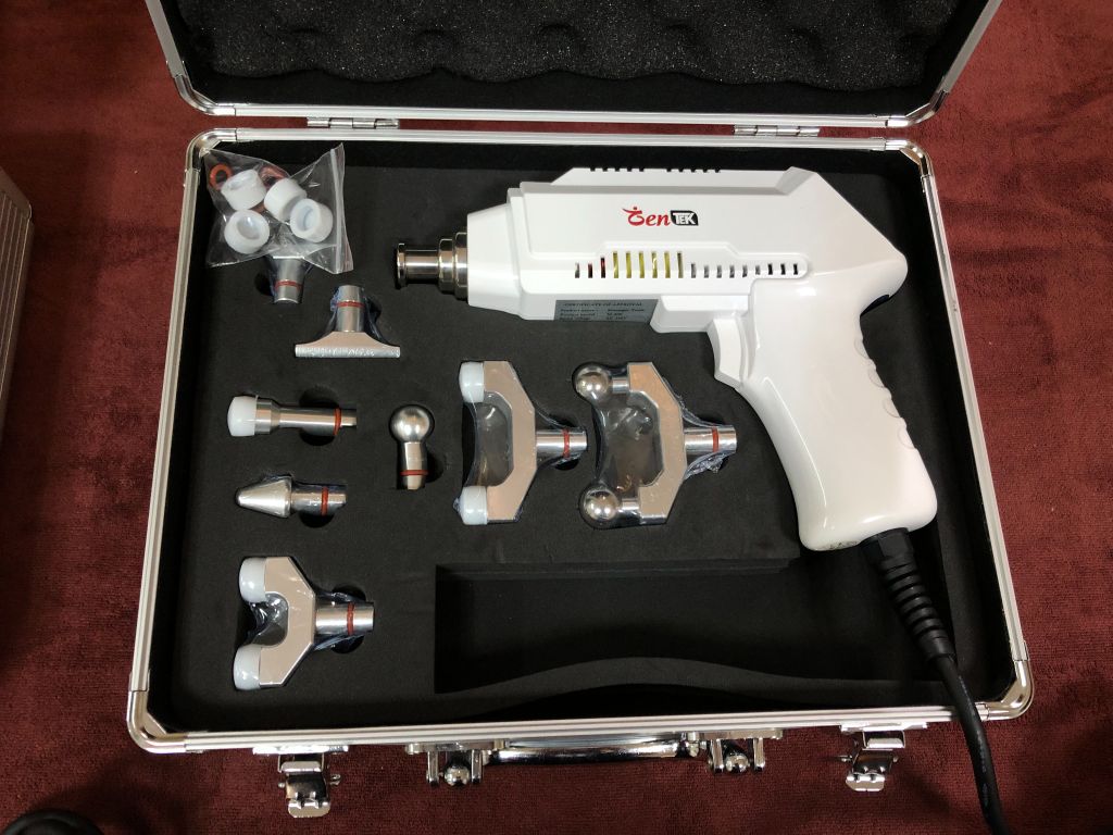 Thiết bị tác động cột sống và khai thông huyệt đạo TKL 404